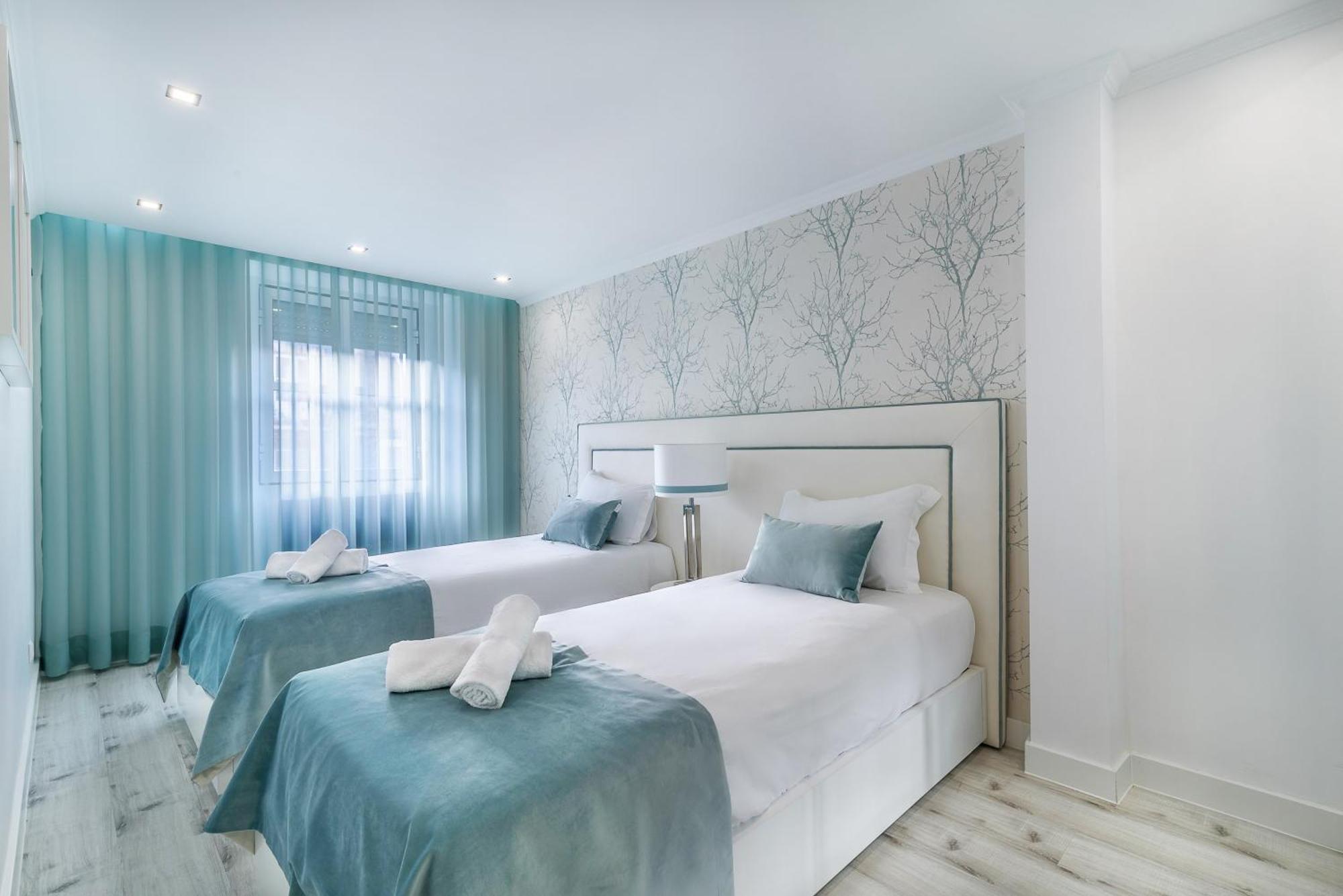 Whome City Chic Escape: Your Stylish Haven In Downtown Lisboa Εξωτερικό φωτογραφία